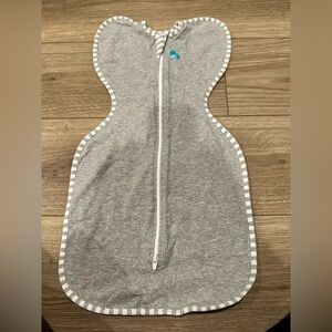 Love to Dream Swaddle. Size small (8-13 pounds). New and unused.